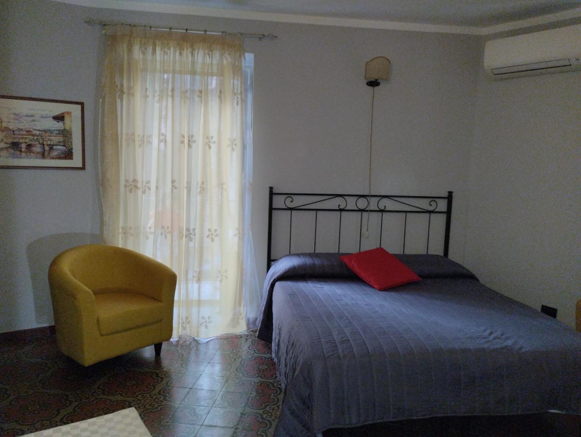 Casa Lucia Appartement Castelbuono  Buitenkant foto