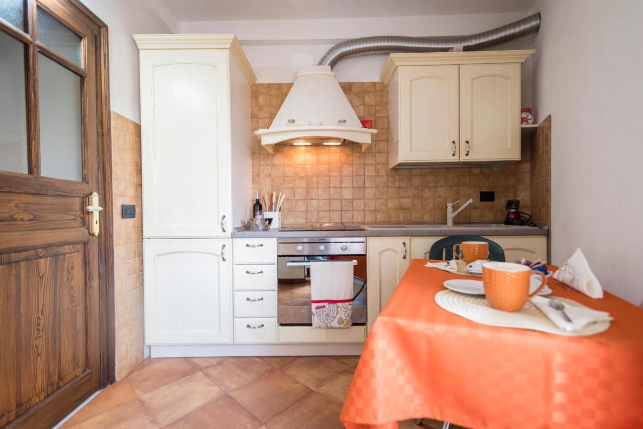 Casa Lucia Appartement Castelbuono  Buitenkant foto